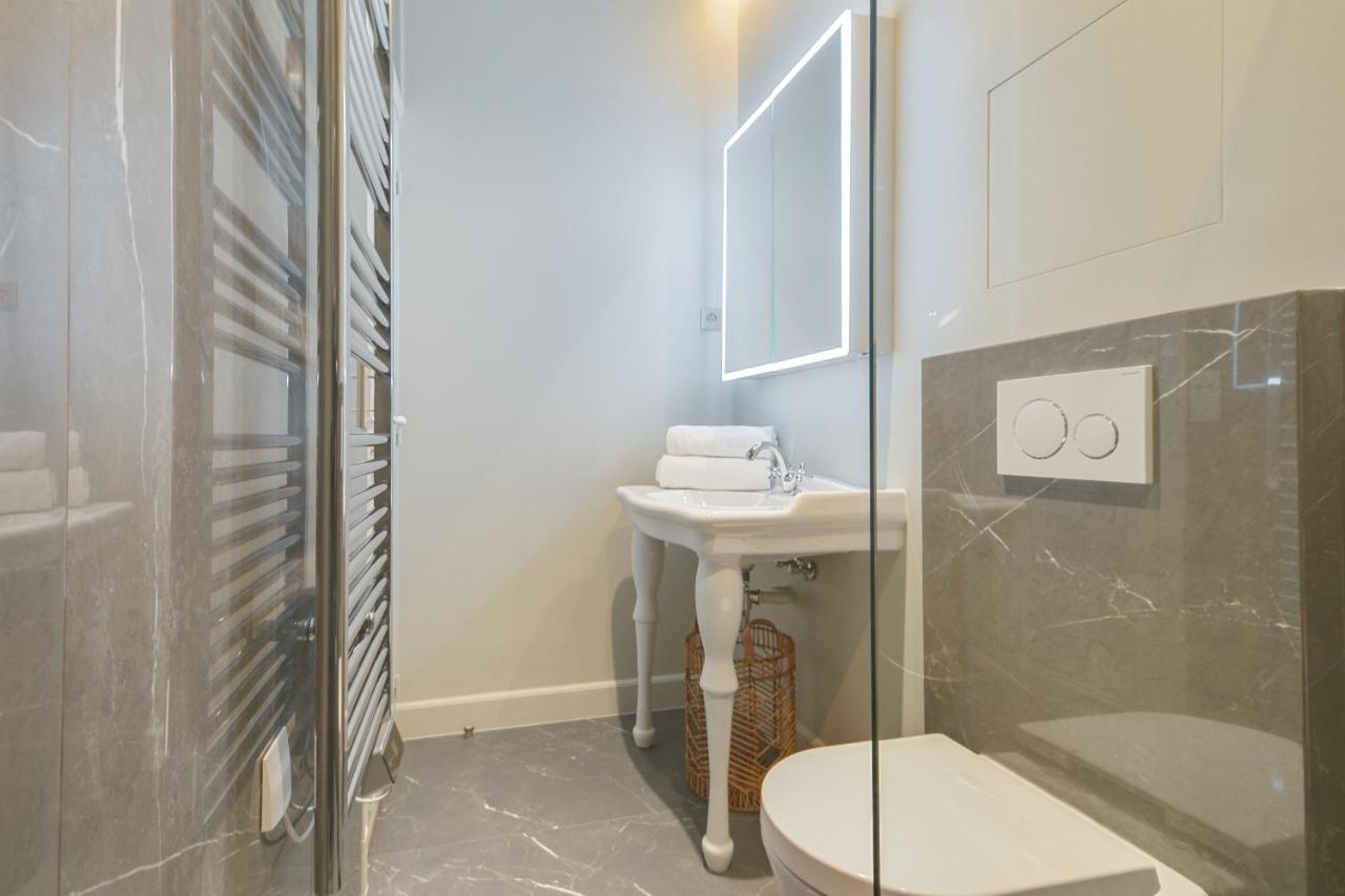 Guestready - Lovely Flat In Central Paris Near Notre-Dame Apartment Exterior photo
